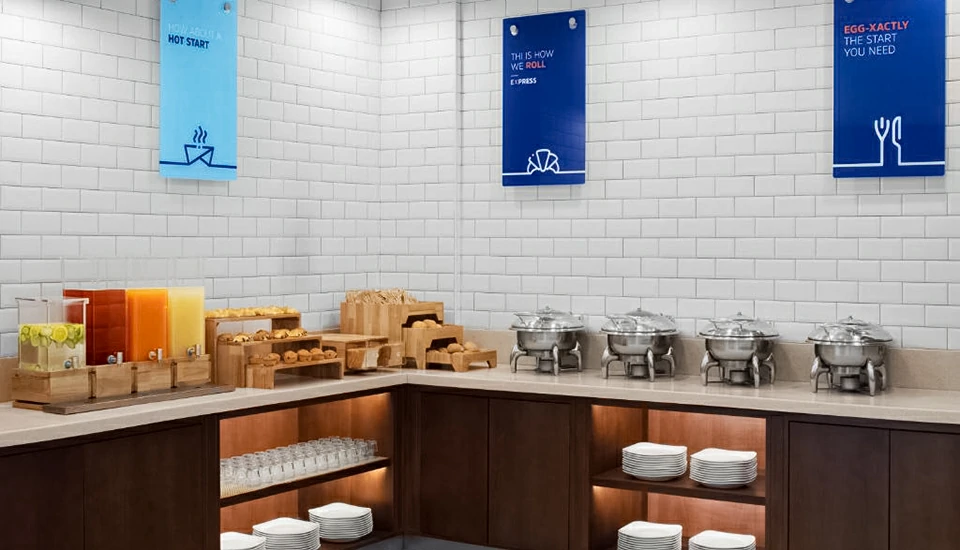 هتل هالیدی این اکسپرس صفا پارک دبی